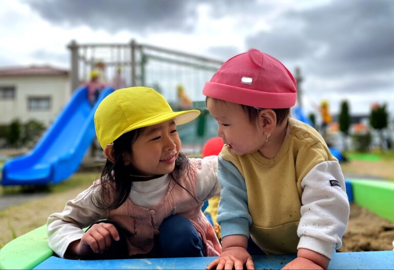 春の外気浴🌷（すいか組０歳児）