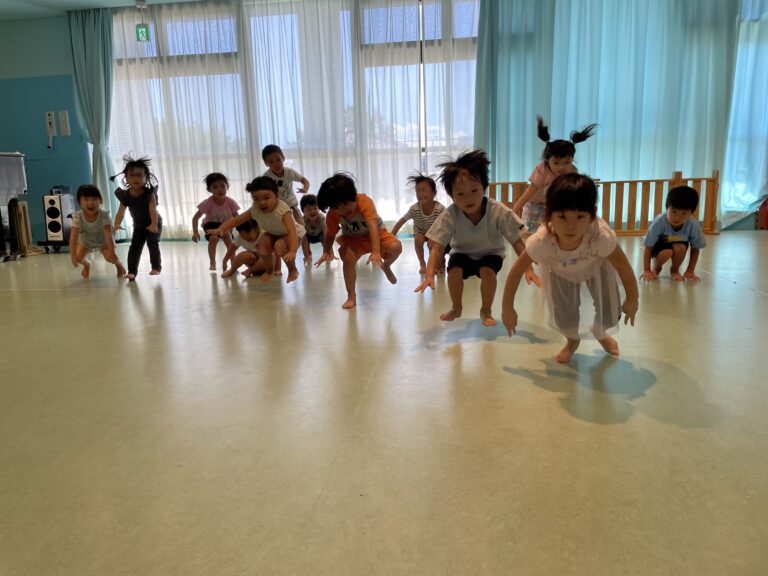 室内でも思いきり遊ぼう！（３歳児ゆき組）